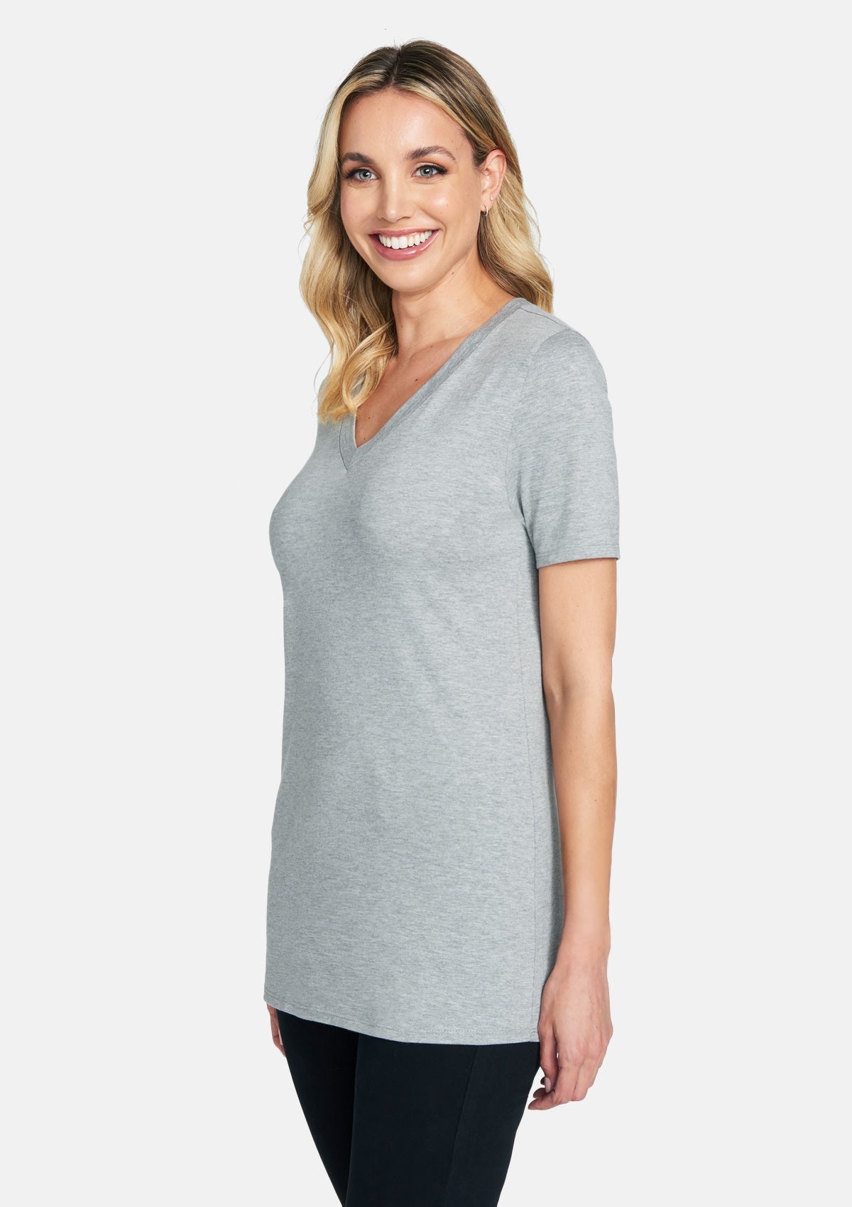 Alloy Basics 鈥?Tall V-Neck Tee